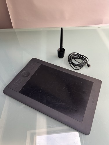 Wacom intuos touch - wacom, 5