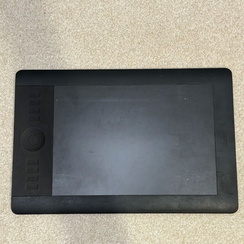 Wacom intuos touch - m, –