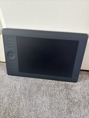 Wacom intuos touch medium - wacom,
