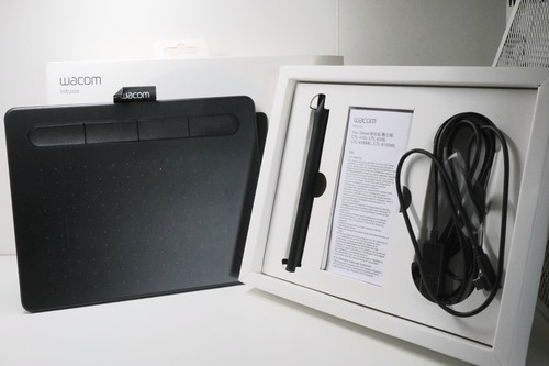 Wacom intuos small graphics - small, 5"