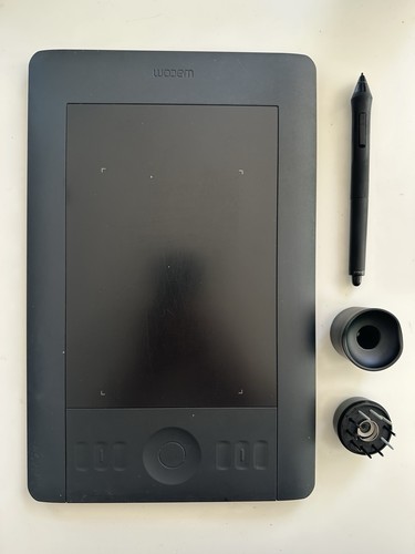 Wacom intuos touch small - touch,